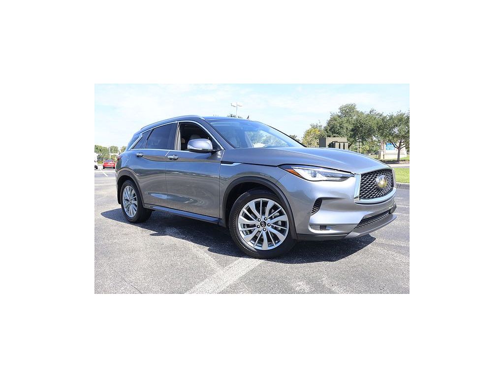 2023 Infiniti QX50 LUXE