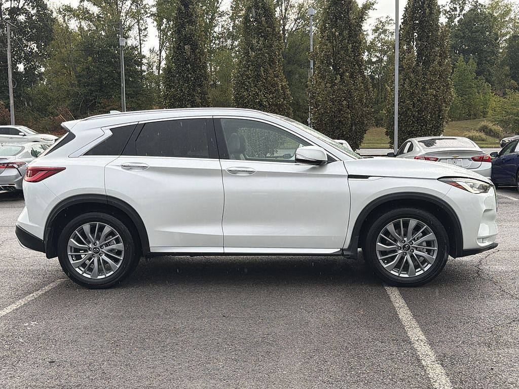 2023 Infiniti QX50 LUXE