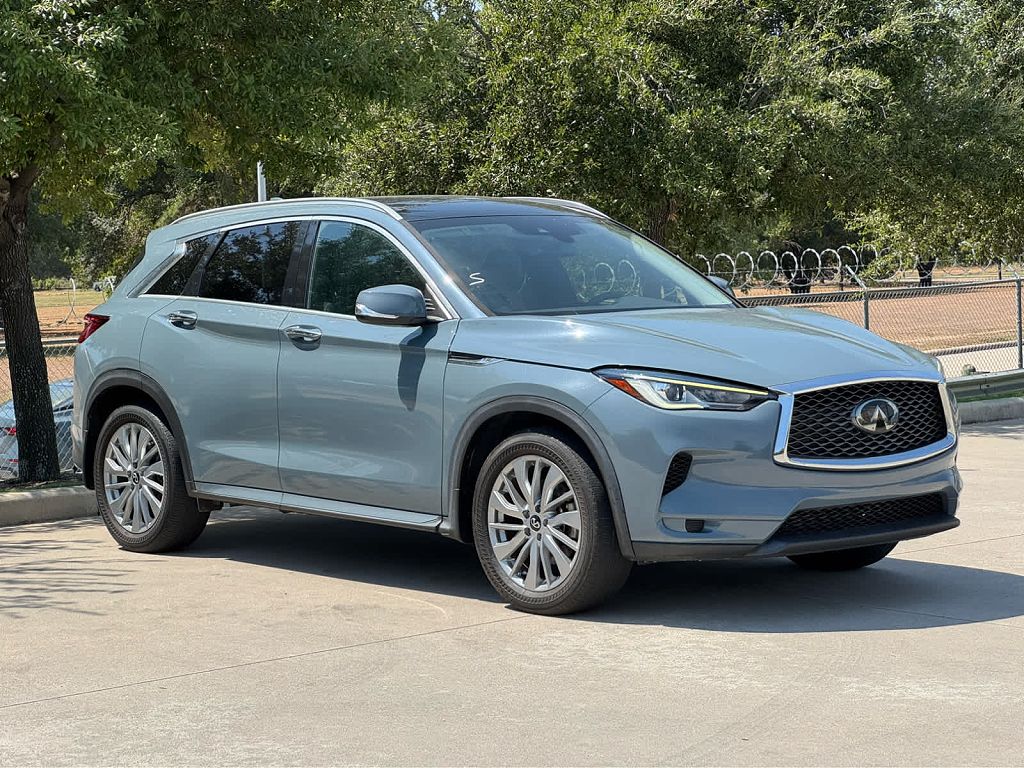 2023 Infiniti QX50 LUXE
