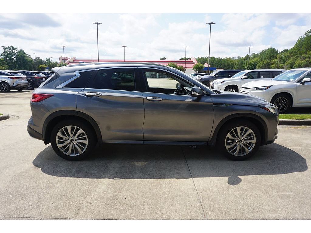 2023 Infiniti QX50 LUXE