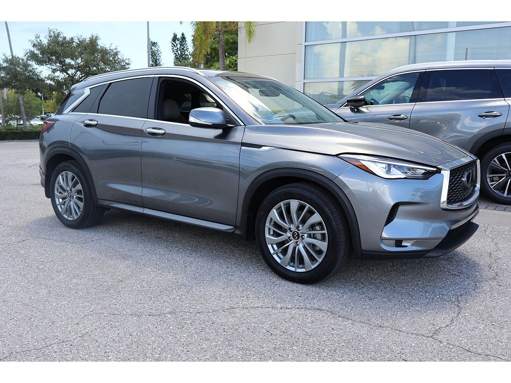 2023 Infiniti QX50 LUXE