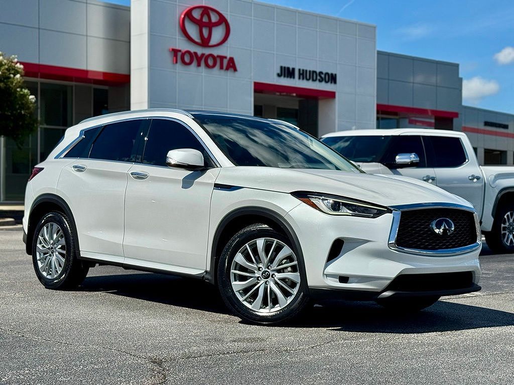 2023 Infiniti QX50 LUXE