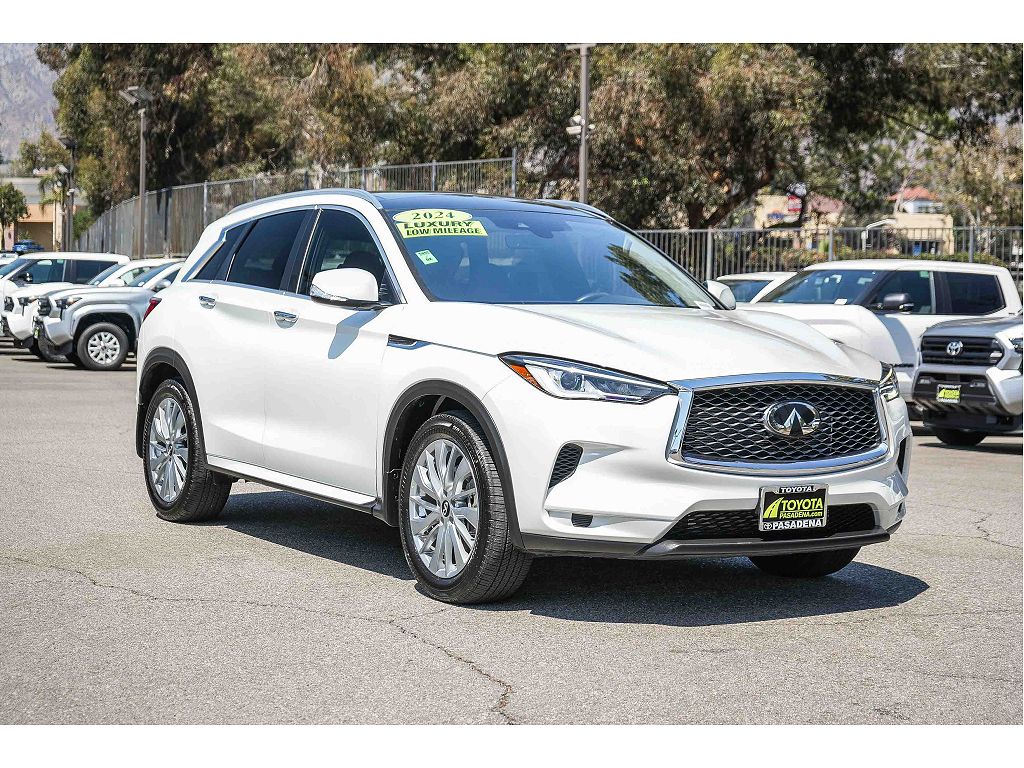2024 Infiniti QX50 LUXE