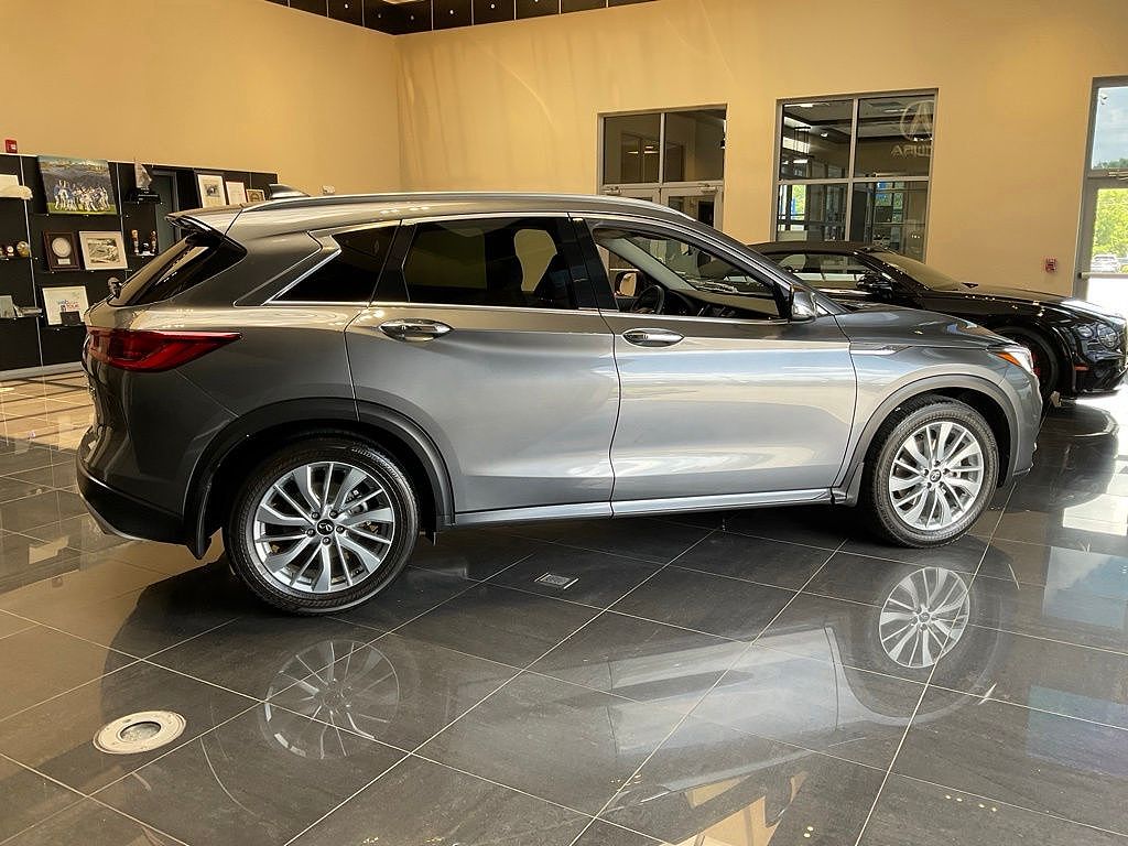 2023 Infiniti QX50 LUXE