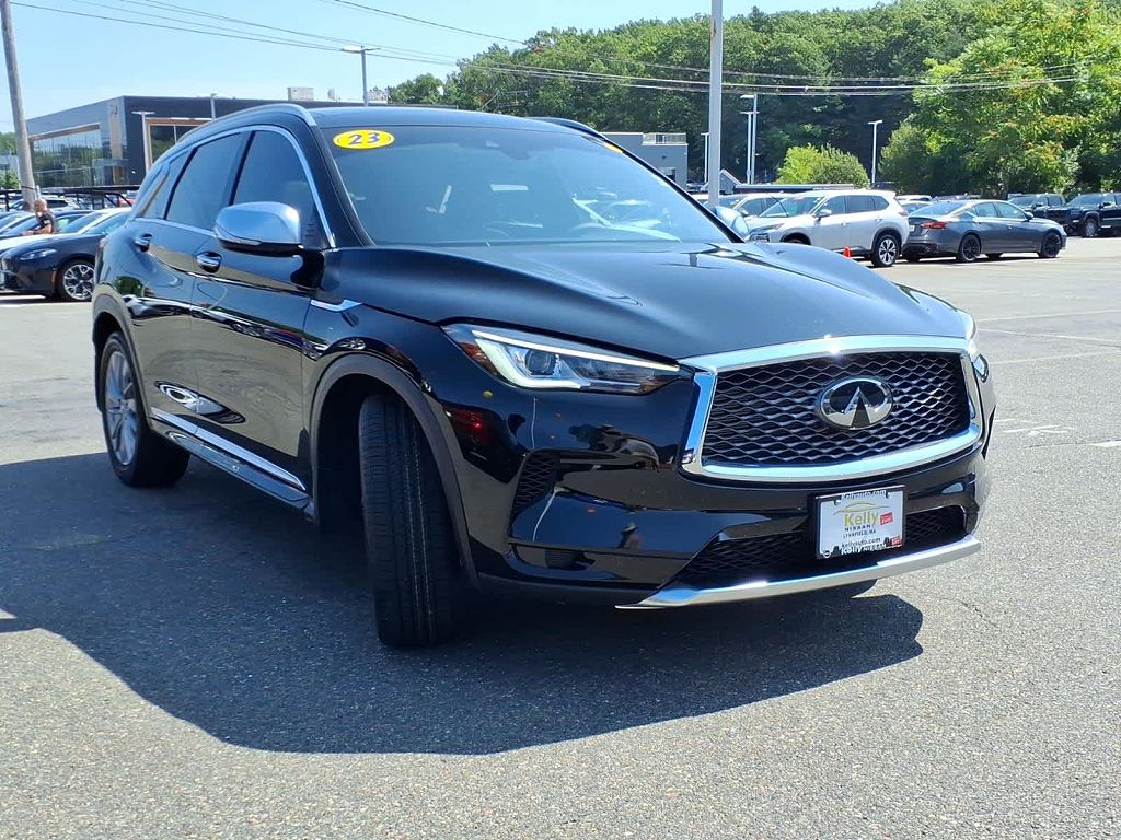 2023 Infiniti QX50 LUXE