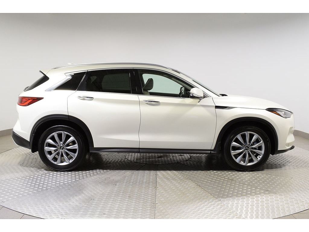 2022 Infiniti QX50 LUXE