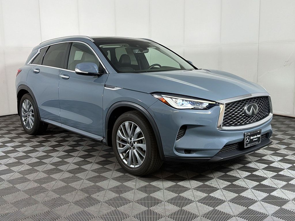 2023 Infiniti QX50 LUXE
