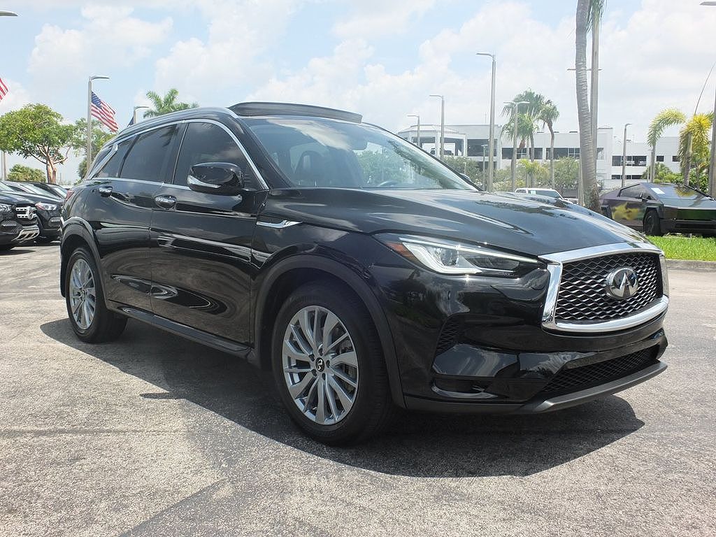 2025 Infiniti QX50 LUXE