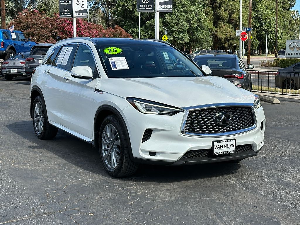 2025 Infiniti QX50 LUXE