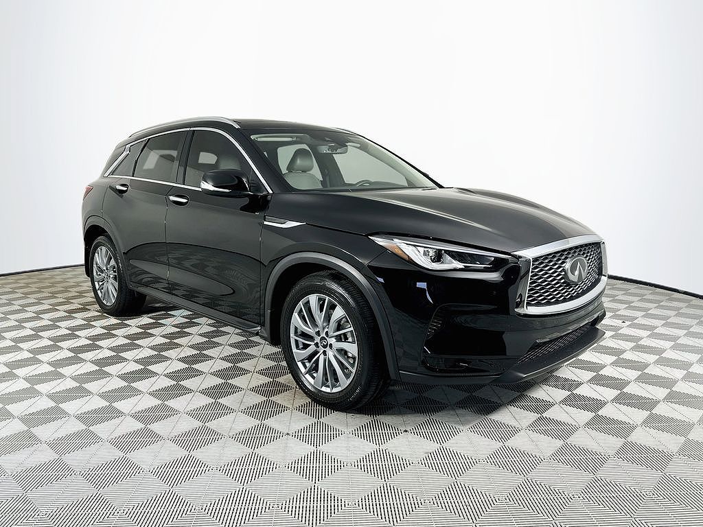 2025 Infiniti QX50 LUXE