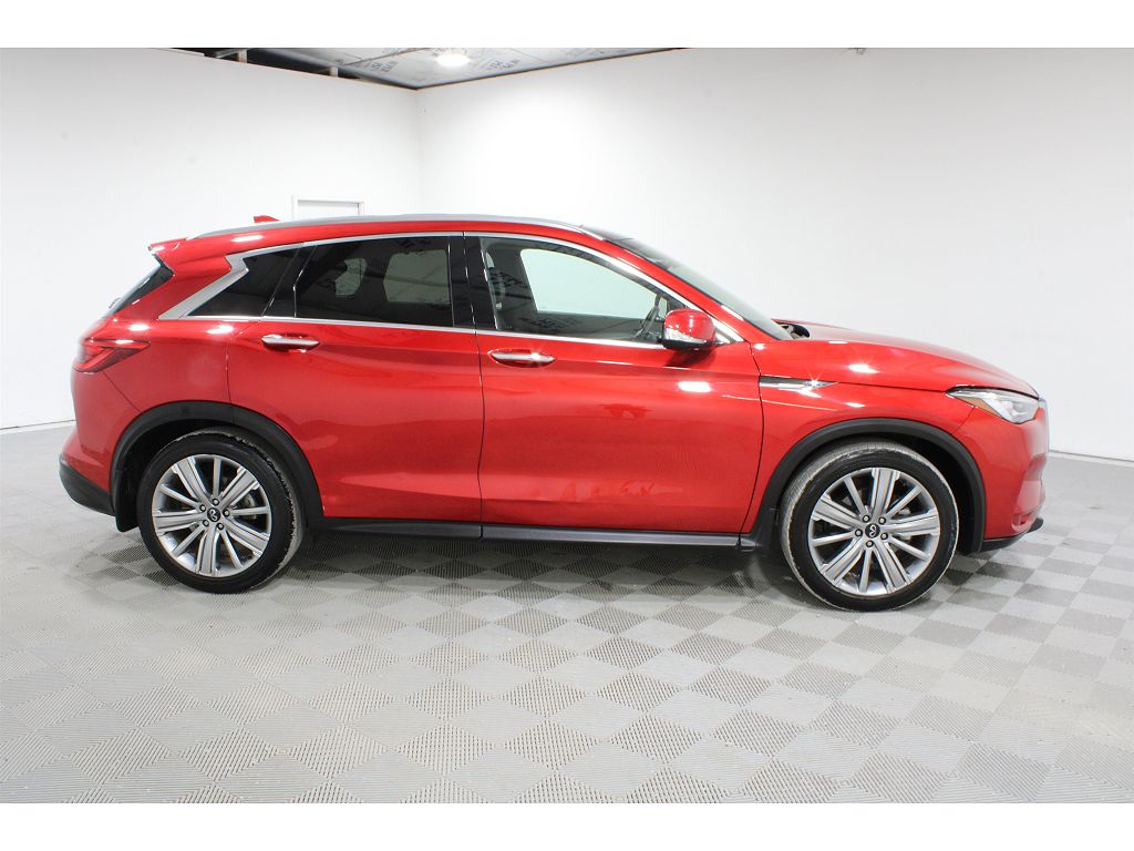 2021 Infiniti QX50 ESSENTIAL