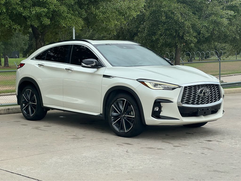 2023 Infiniti QX55 LUXE
