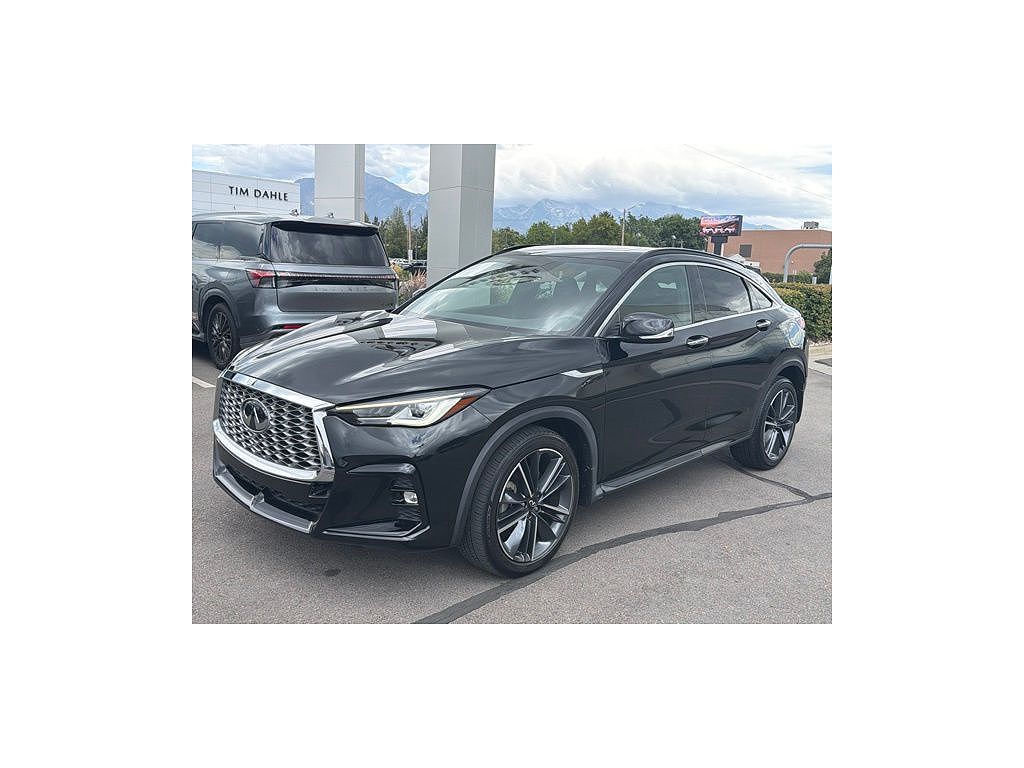 2023 Infiniti QX55 LUXE