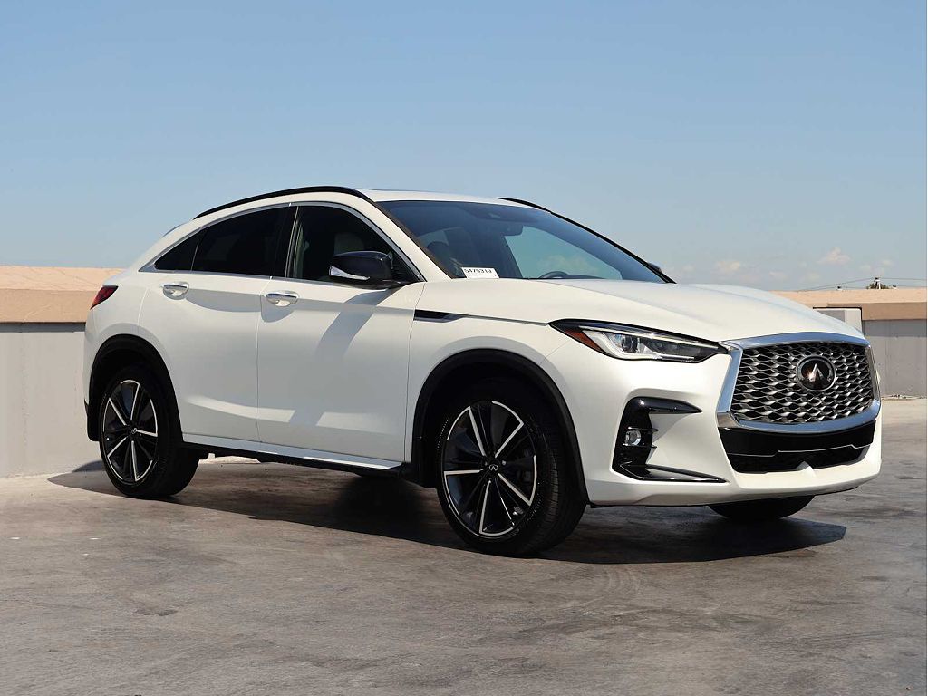 2024 Infiniti QX55 LUXE