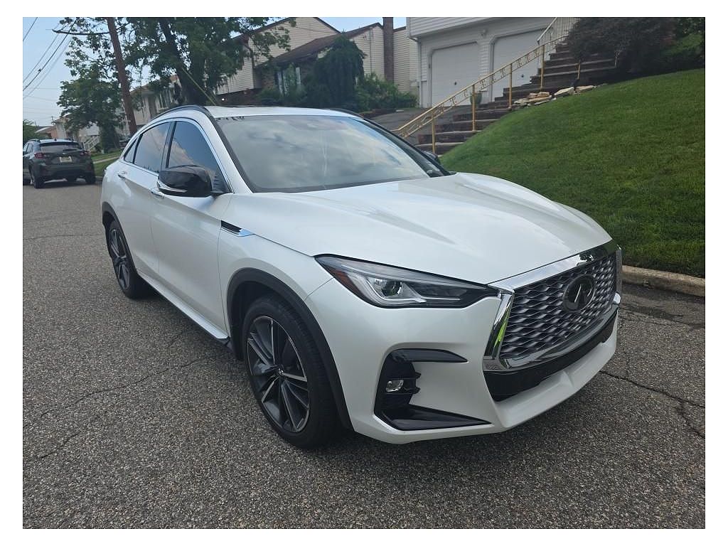 2023 Infiniti QX55 LUXE