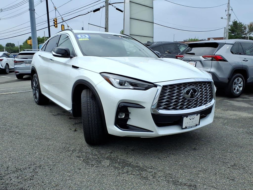 2025 Infiniti QX55 LUXE