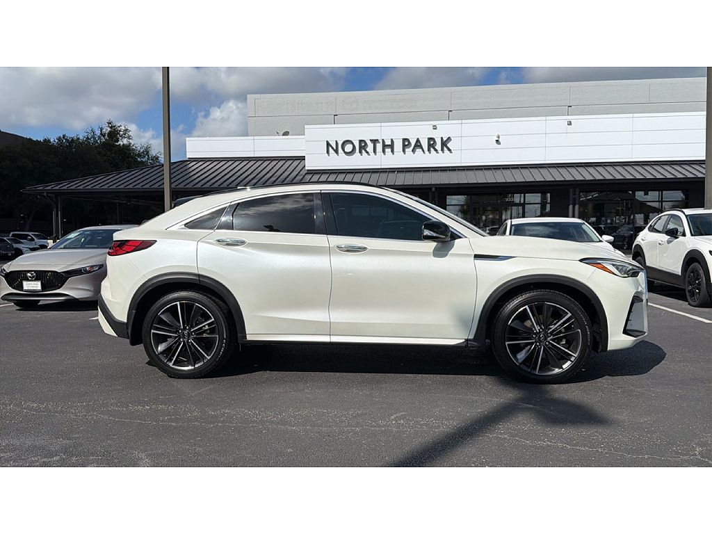 2023 INFINITI QX55 ESSENTIAL