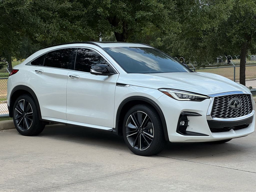2025 Infiniti QX55 ESSENTIAL