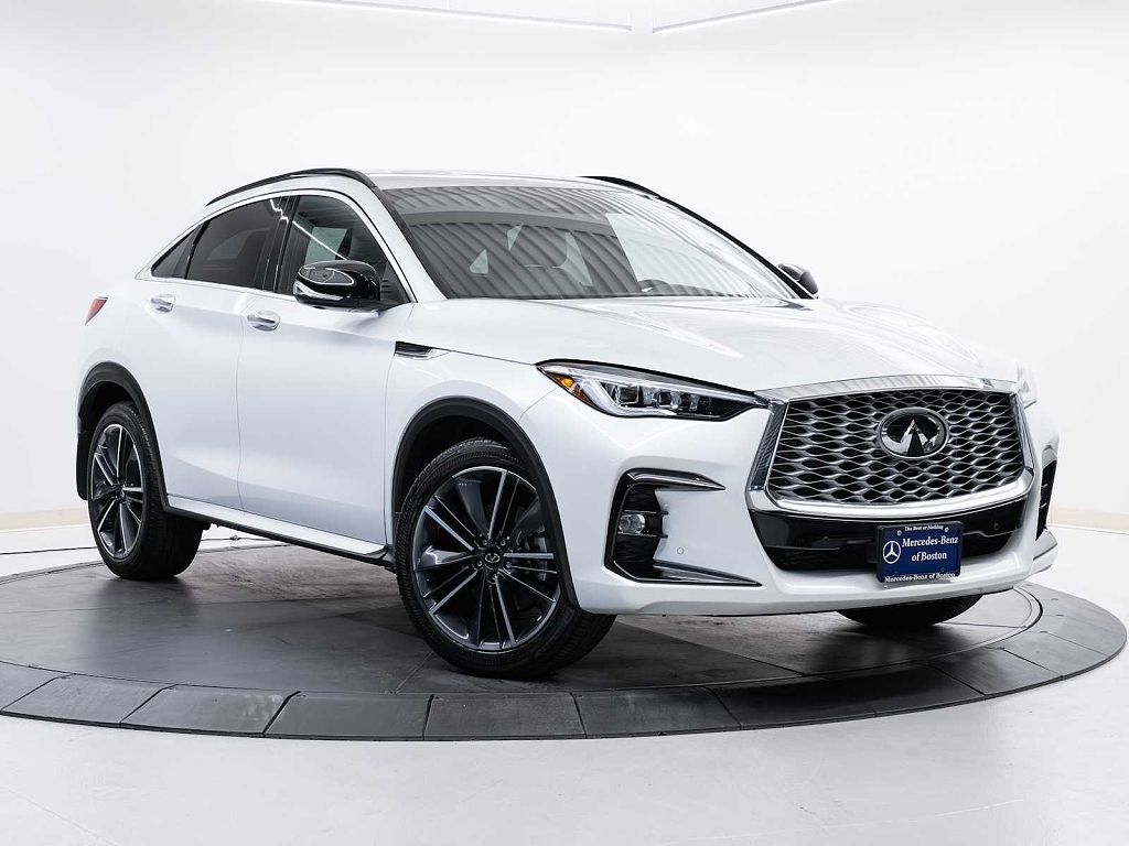 2025 Infiniti QX55 ESSENTIAL