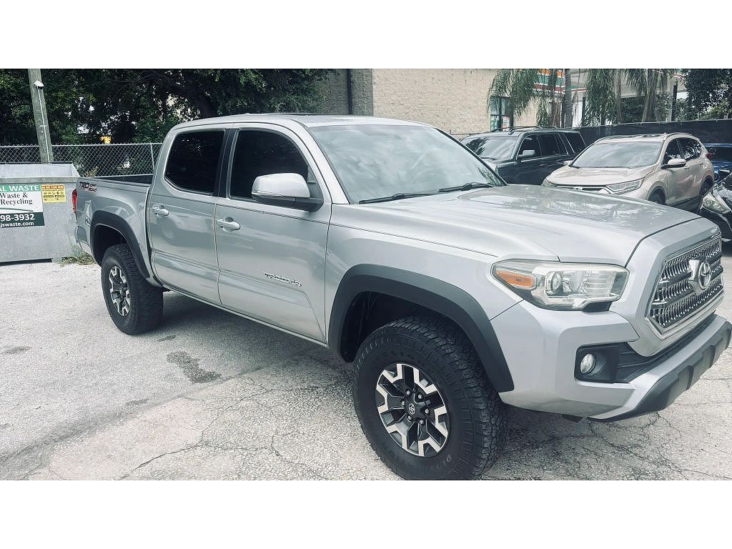 2016 Toyota Tacoma TRD Sport