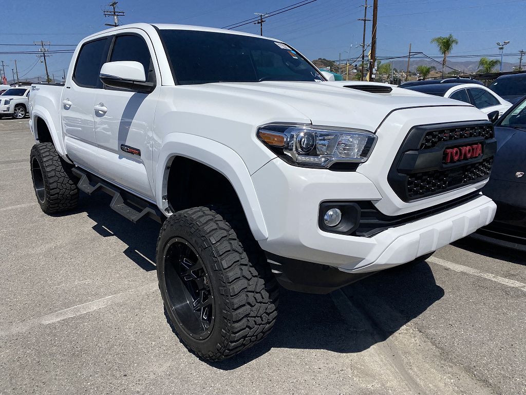 2020 Toyota Tacoma 2WD TRD SPORT DOUBLE CAB 5' B