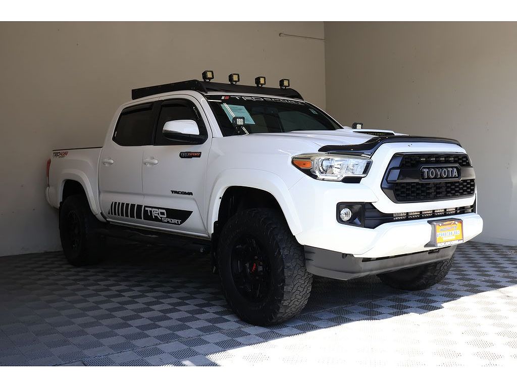2016 Toyota Tacoma TRD Sport
