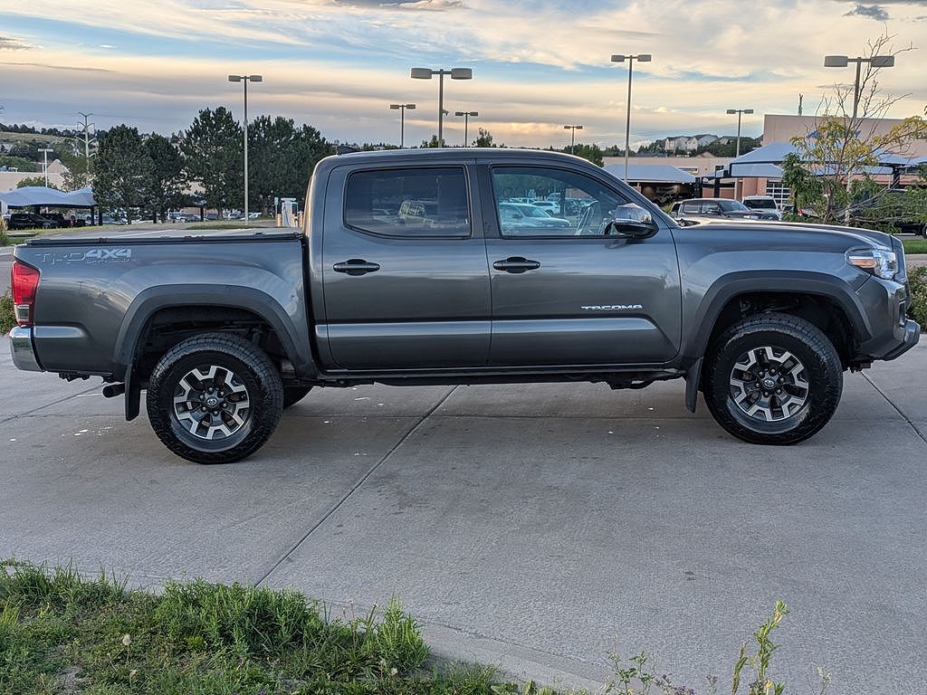 2017 Toyota Tacoma TRD Off Road V6