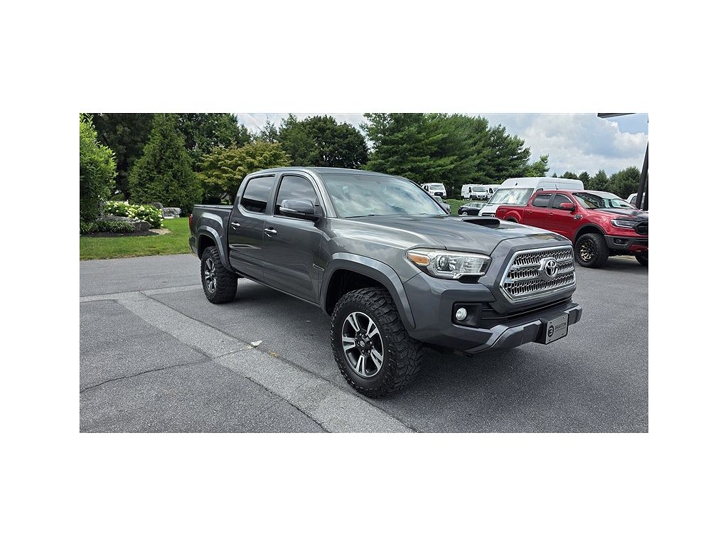 2016 Toyota Tacoma TRD Sport