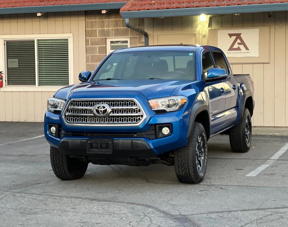 2016 Toyota Tacoma TRD Sport