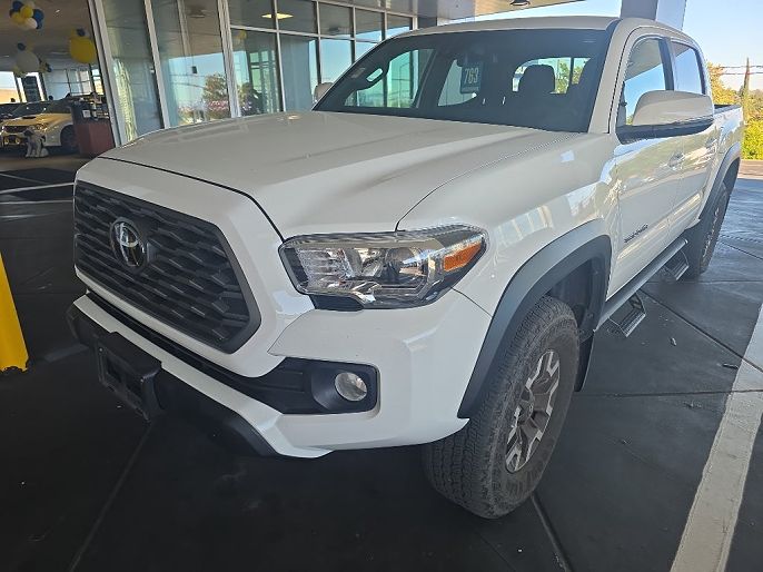 2023 Toyota Tacoma SR