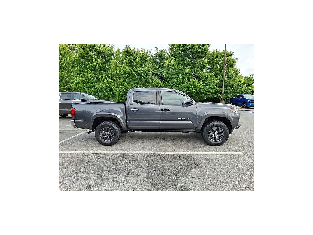 2023 Toyota Tacoma 4WD SR5