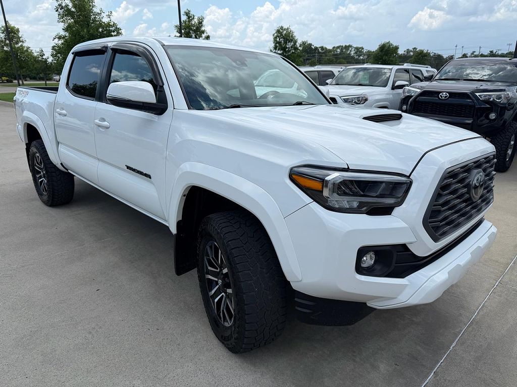 2023 Toyota Tacoma 4WD TRD Sport Double Cab 5' Bed V6