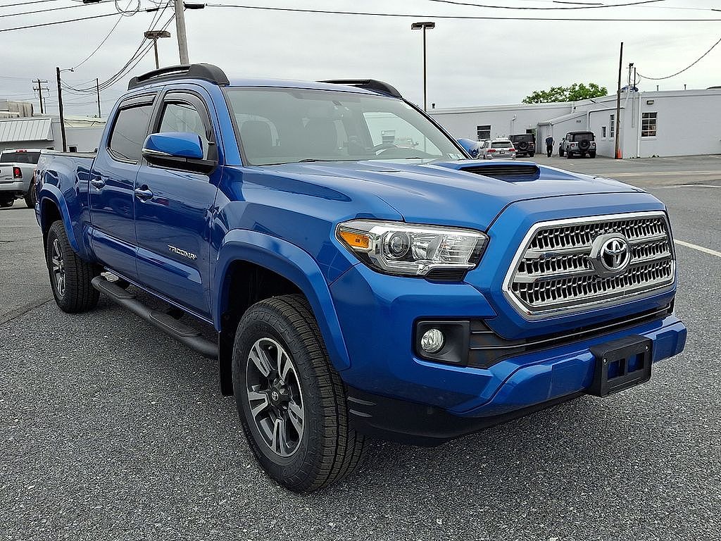 2017 Toyota Tacoma TRD Sport