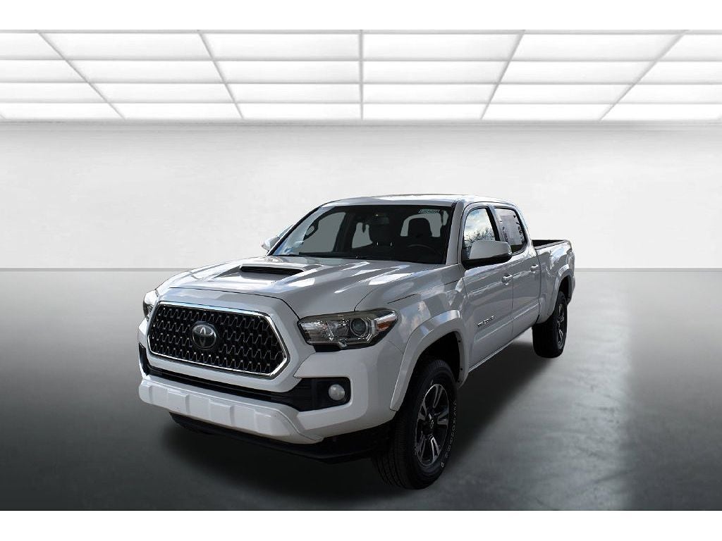 2018 Toyota Tacoma SR5