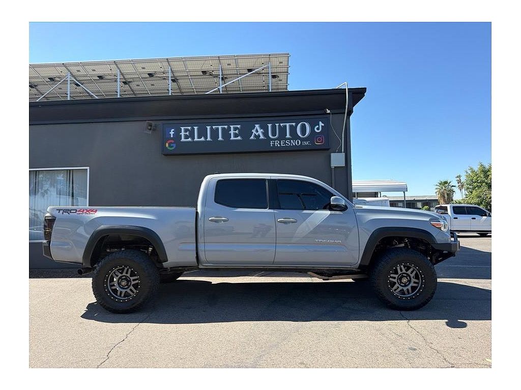 2018 Toyota Tacoma TRD Sport