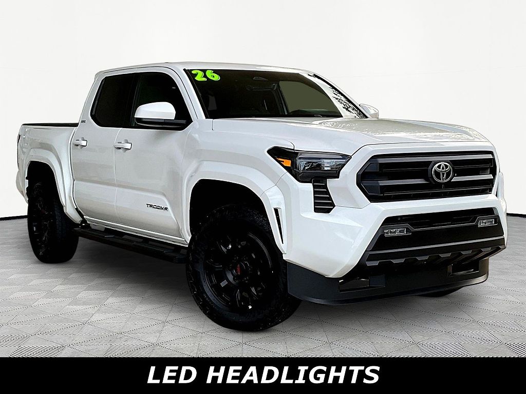 2026 Toyota Tacoma 4WD SR5 Double Cab 5' Bed AT
