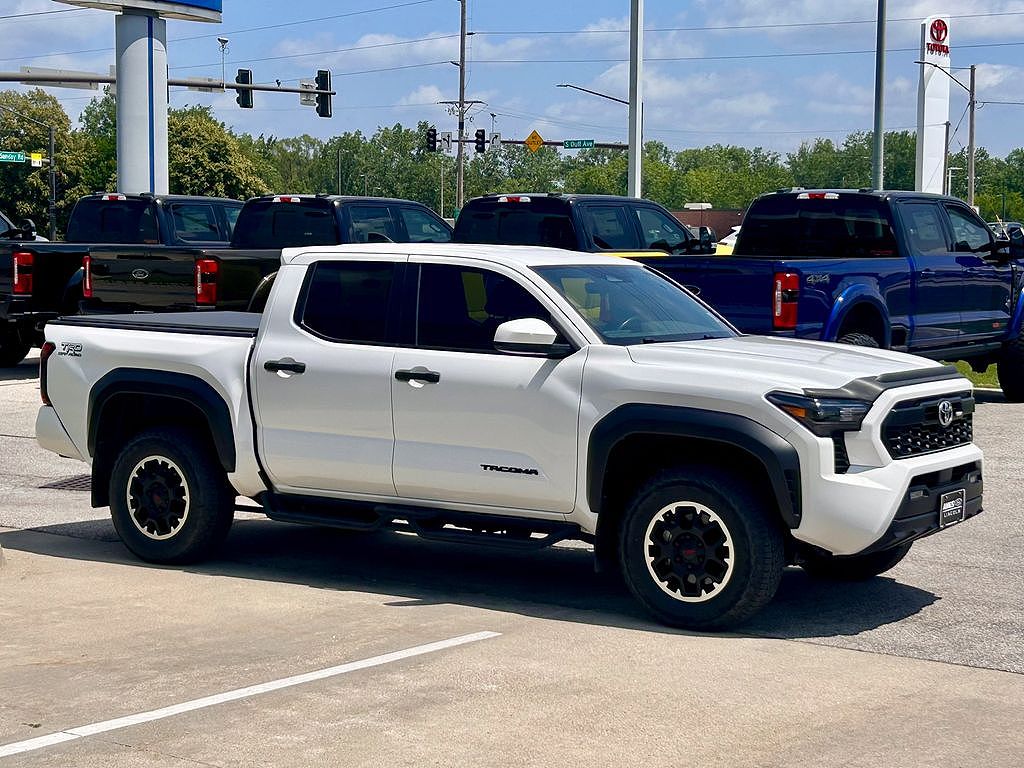 2024 Toyota Tacoma TRD Sport