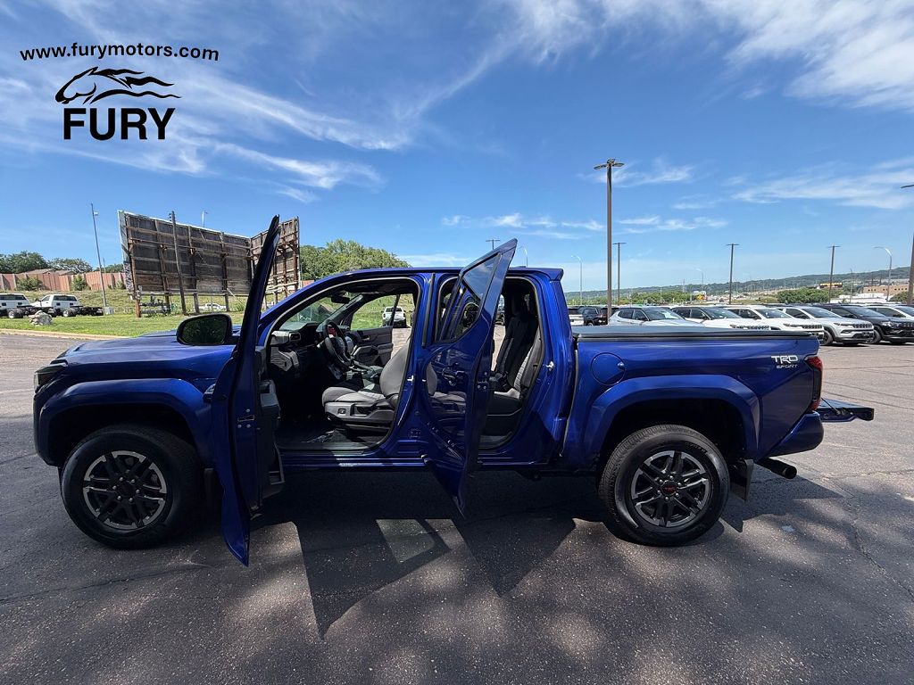 2025 Toyota Tacoma TRD Off-Road