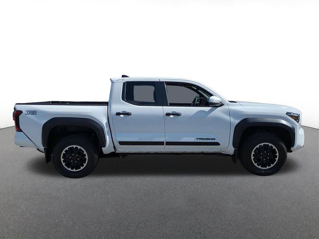 2025 Toyota Tacoma 4WD TRD Off-Road