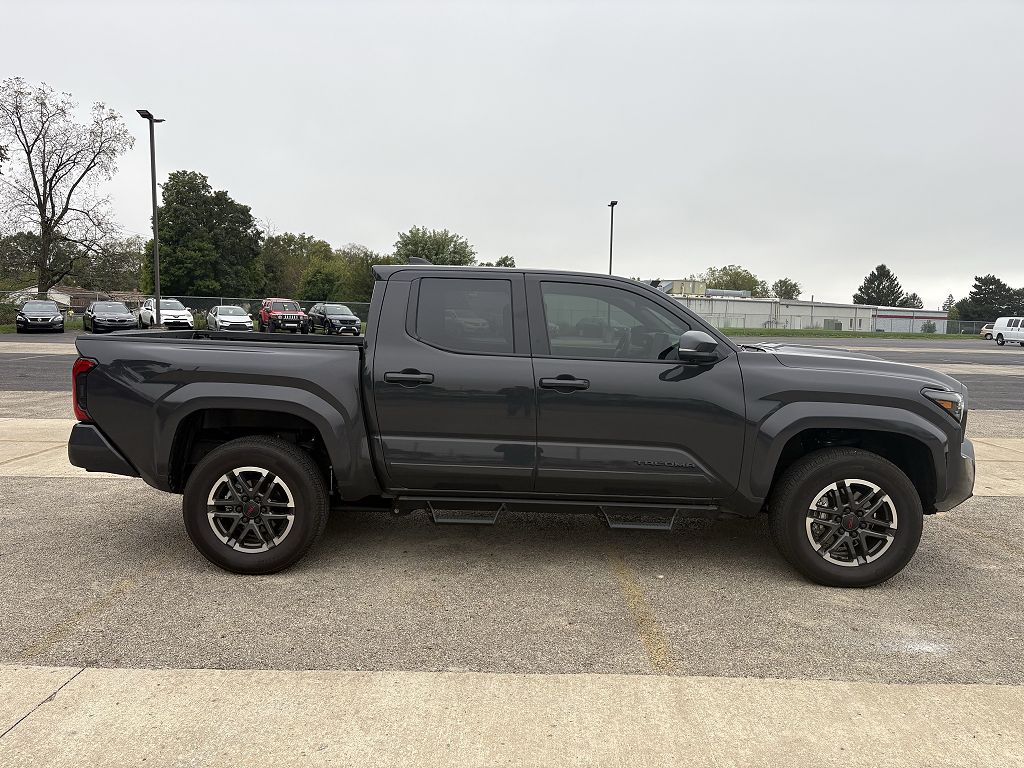 2025 Toyota Tacoma TRD Off-Road