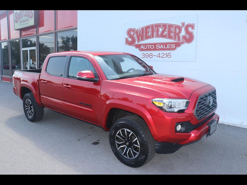 2021 Toyota Tacoma 4WD TRD Off Road Double Cab 5' Bed V6 MT (Natl)