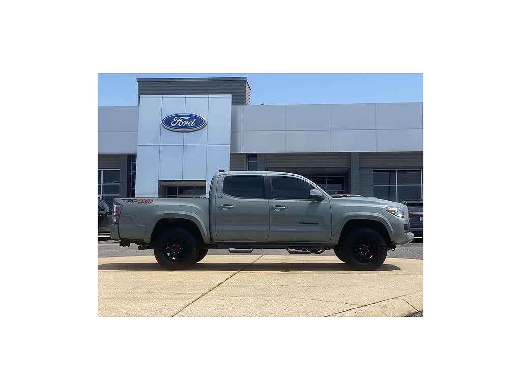 2022 Toyota Tacoma TRD Off Road