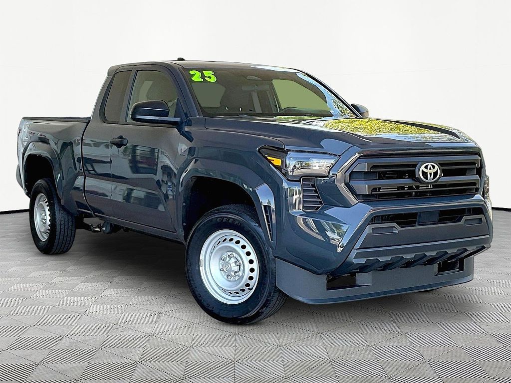 2025 Toyota Tacoma 4WD SR XtraCab 6' Bed AT