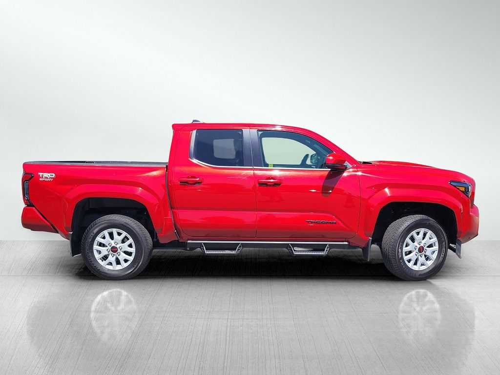 2024 Toyota TACOMA 4WD SR5