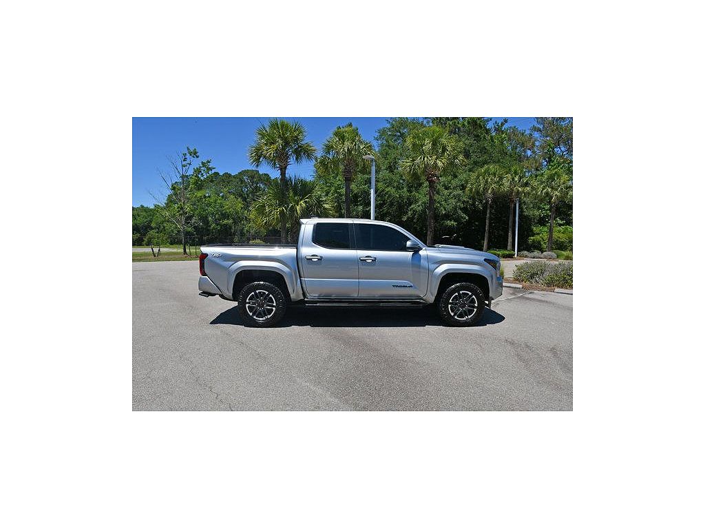 2025 Toyota Tacoma TRD Off-Road