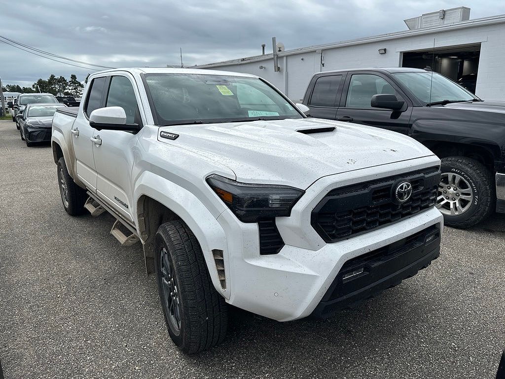 2024 Toyota Tacoma i-FORCE MAX TRD Sport