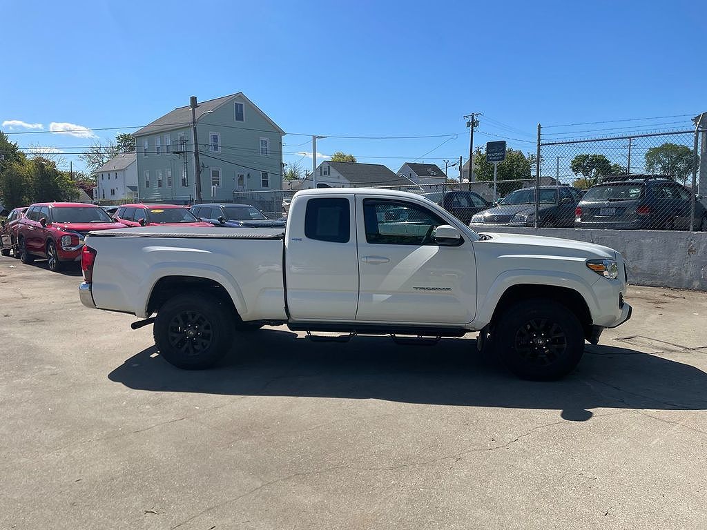 2021 Toyota Tacoma 4WD SR5