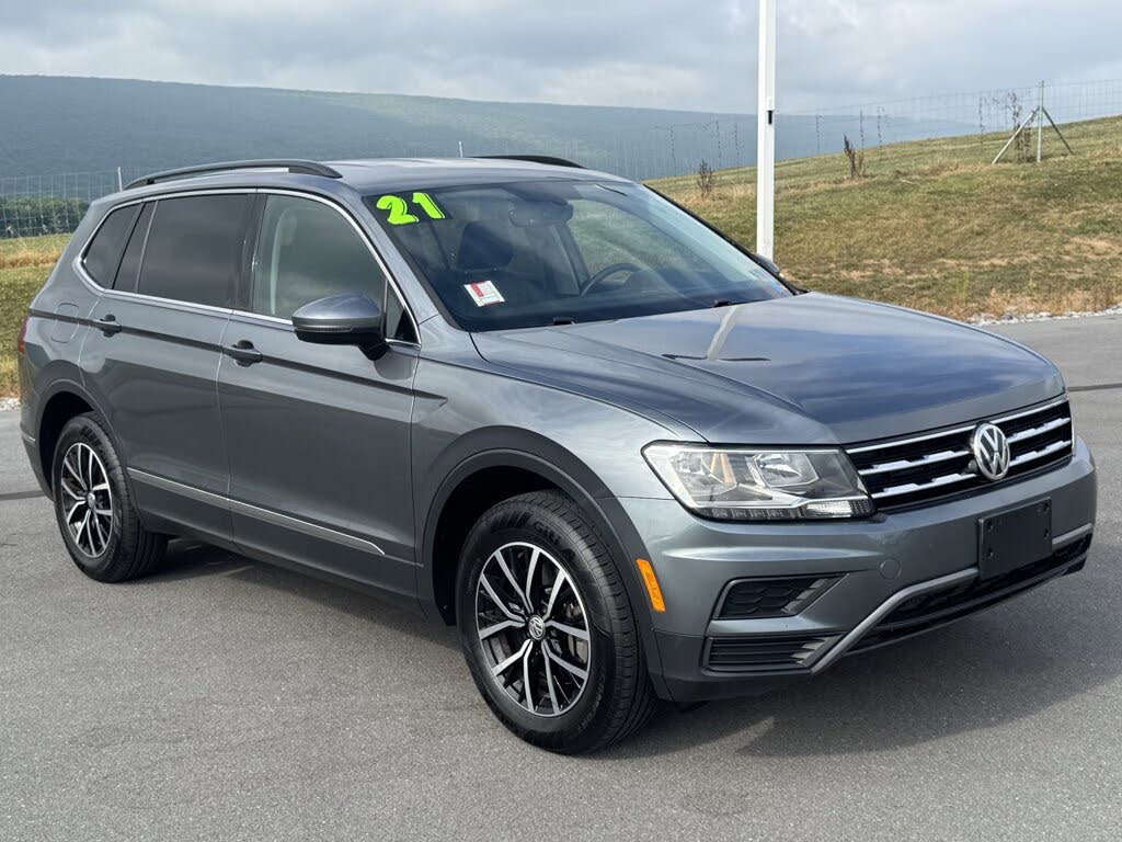 2021 Volkswagen Tiguan SE R-Line Black