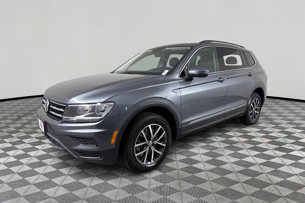 2020 Volkswagen Tiguan SE R-Line Black