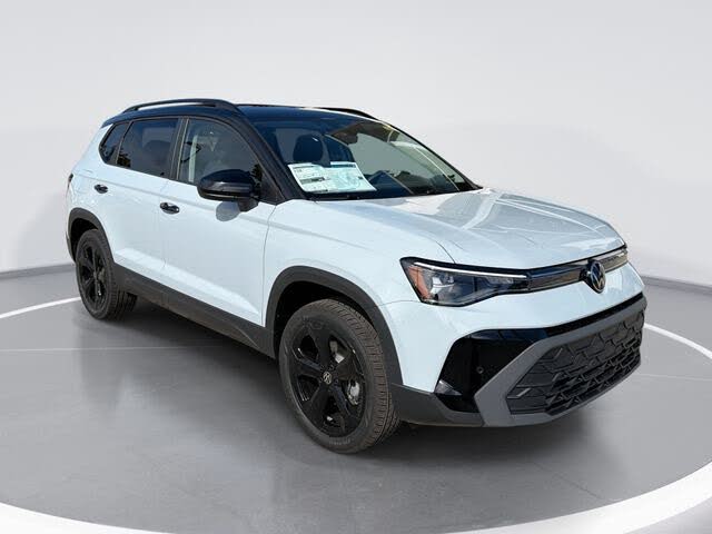 2026 Volkswagen Taos SE Black